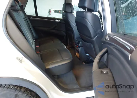 2012 BMW X5 xDrive50I z USA, uszkodzony, nr VIN 5UXZV8C55CL423835